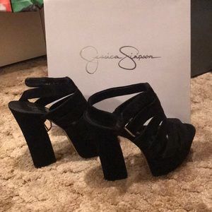 Jessica Simpson platform heels